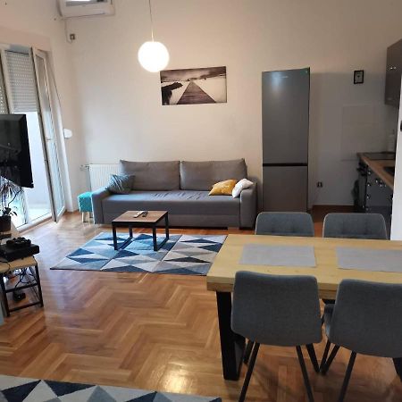 Apartment Luki Novi Sad Exterior photo